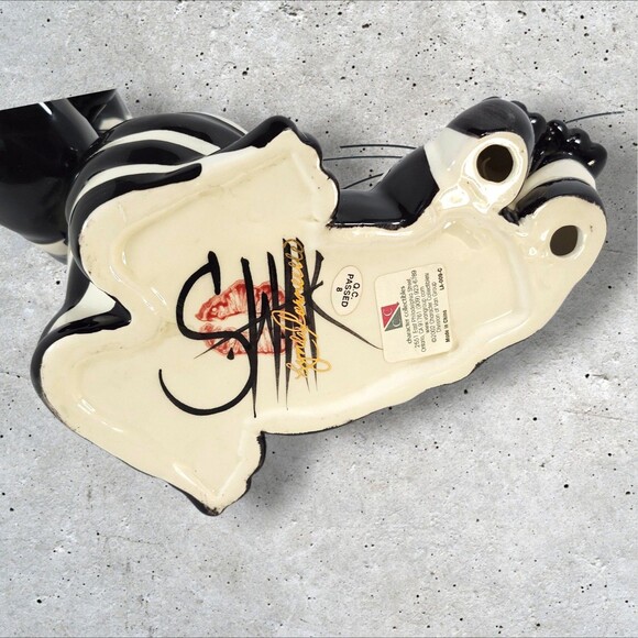 Y2K Lynda Corneille “Clancy” Cat Candle Holder SWAK Character Collectibles B&W - Picture 10 of 14